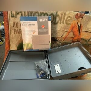 Orbit Sprinkler Timer Cabinet Converts Indoor Timer for Outdoor Use w/ Key NEW